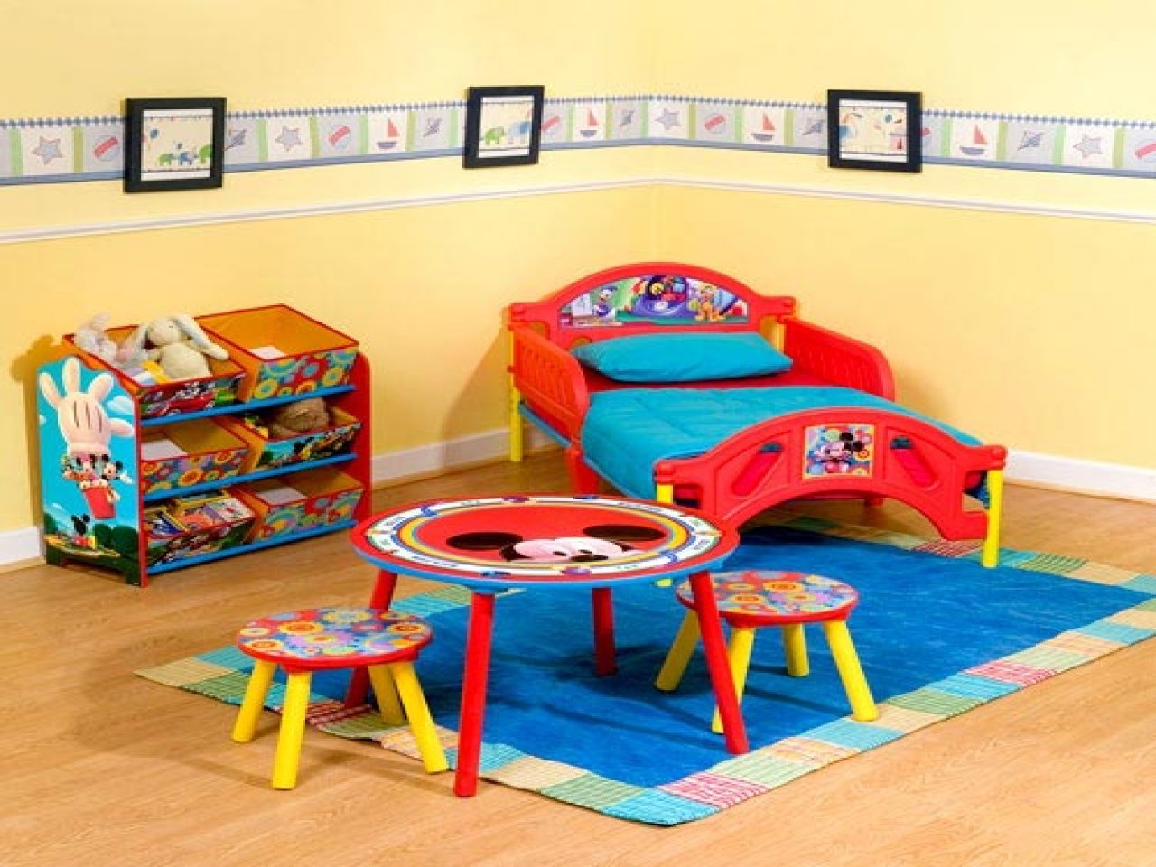 Mickey Mouse Clubhouse Toddler Bed Set