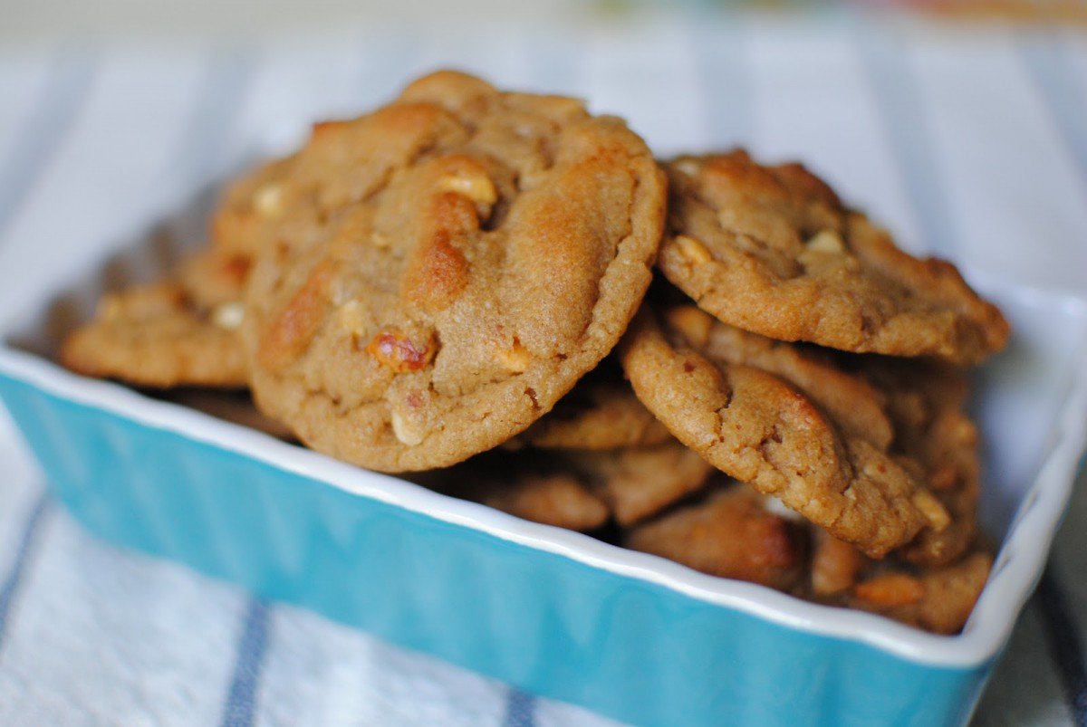 Chunky Peanut Butter Cookies