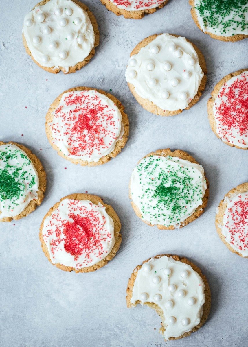 Soft Almond Flour Sugar Cookies With Vanilla Buttercream + Video