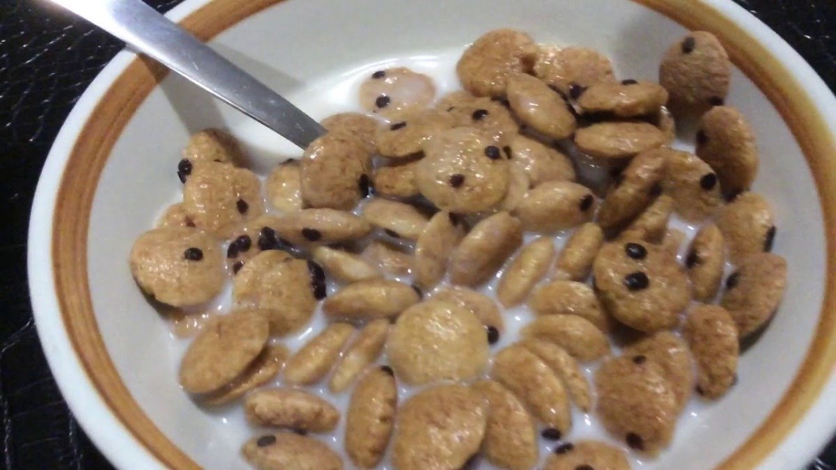 Cookie Crisp Cereal Review
