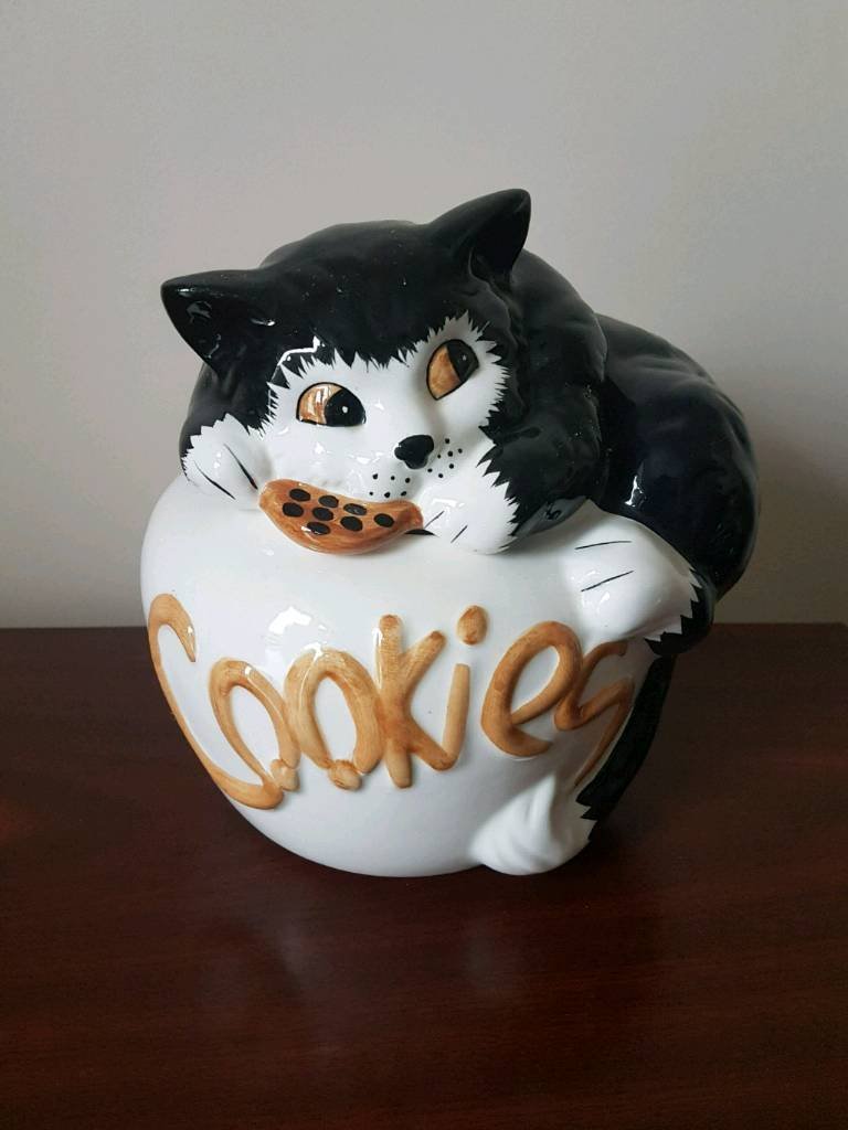 Ceramic Cat Cookie Jar  Biscuit Barrel