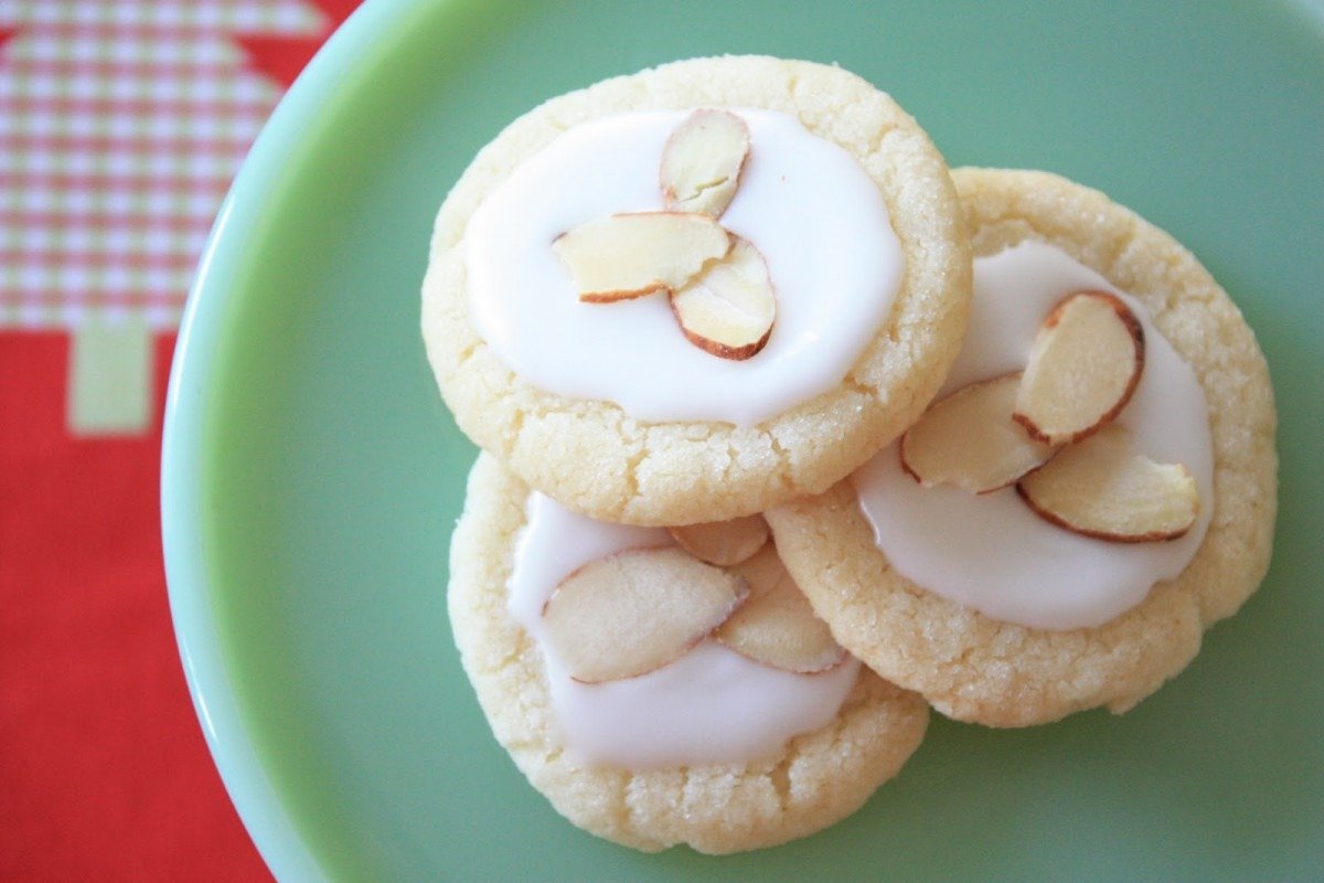 Munchkin Munchies  Almond Glazed Sugar Cookies